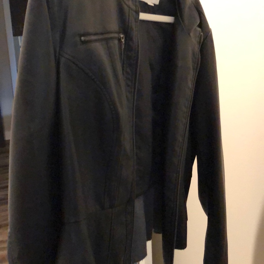 Very good shape only worn a couple times